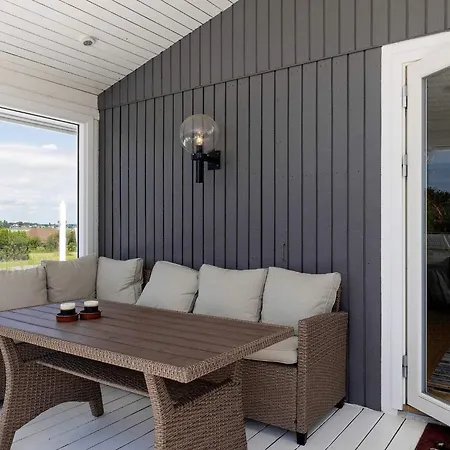 Holiday home Xii *