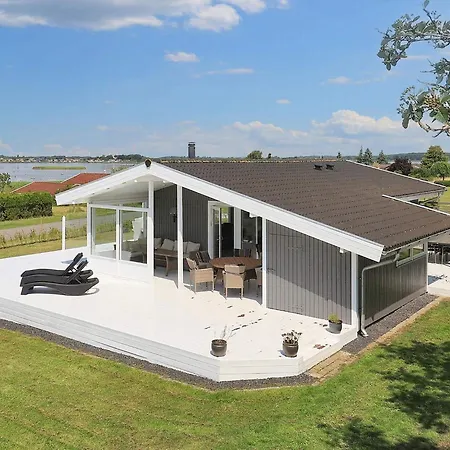 Holiday home Xii *