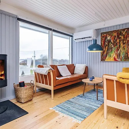 Holiday home Xii